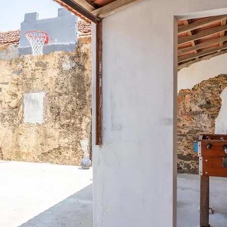 House With Pool And Garden In Near Porto Esmoriz