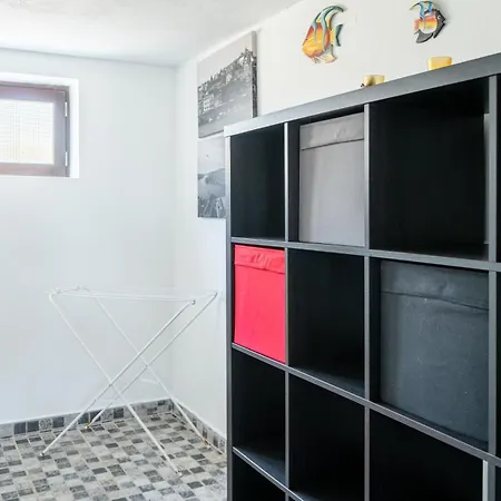 House With Pool And Garden In Near Porto Holiday home *