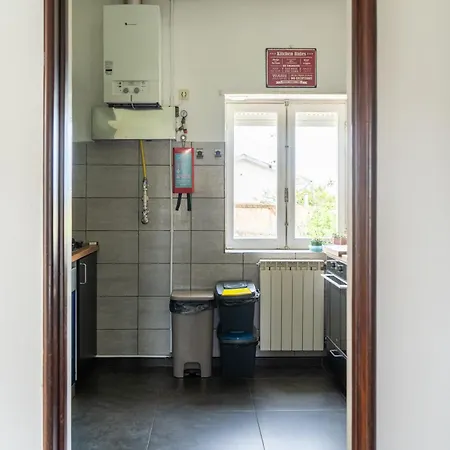 House With Pool And Garden In Near Porto Nyaraló Esmoriz