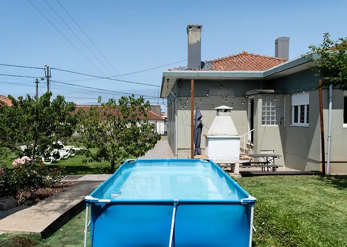 House With Pool And Garden In Near Porto Дом отдыха Эшмориш