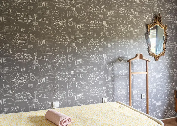 House With Pool And Garden In Near Porto