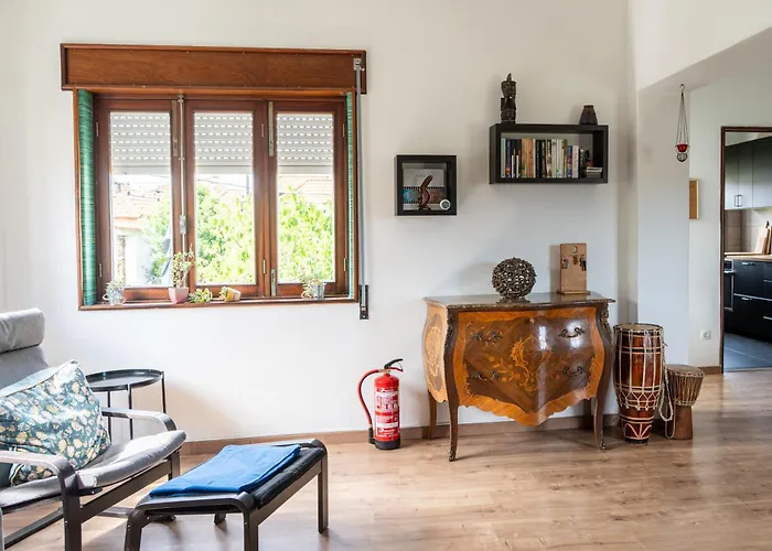 House With Pool And Garden In Near Porto Эшмориш