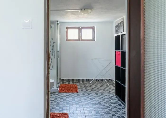 House With Pool And Garden In Near Porto Дом отдыха *