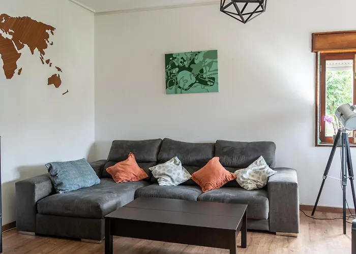 House With Pool And Garden In Near Porto * Эшмориш