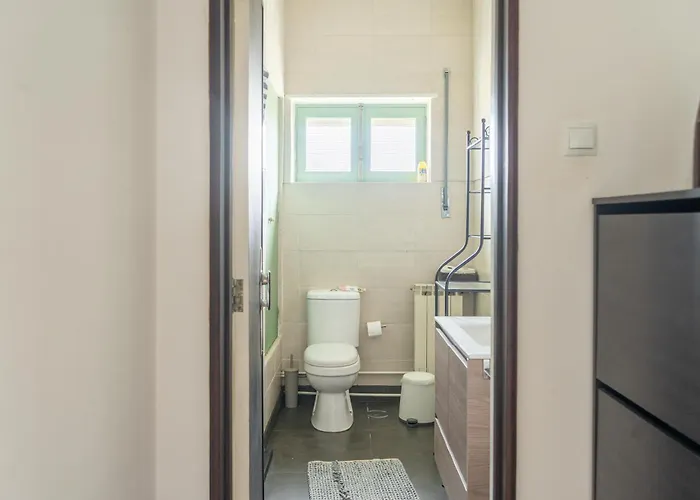 House With Pool And Garden In Near Porto Эшмориш