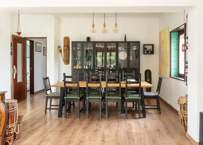 House With Pool And Garden In Near Porto Эшмориш